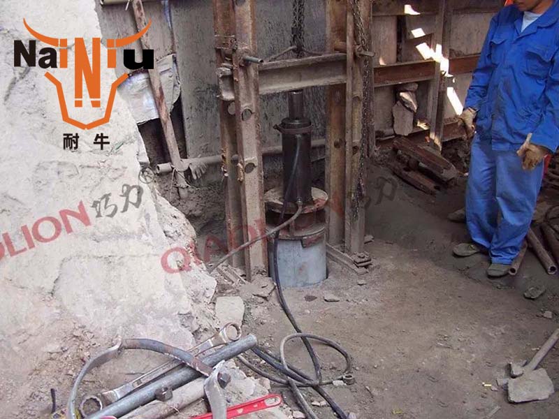 高强混凝土为什么要选用硅酸盐水泥或通常硅酸盐水泥？（二）